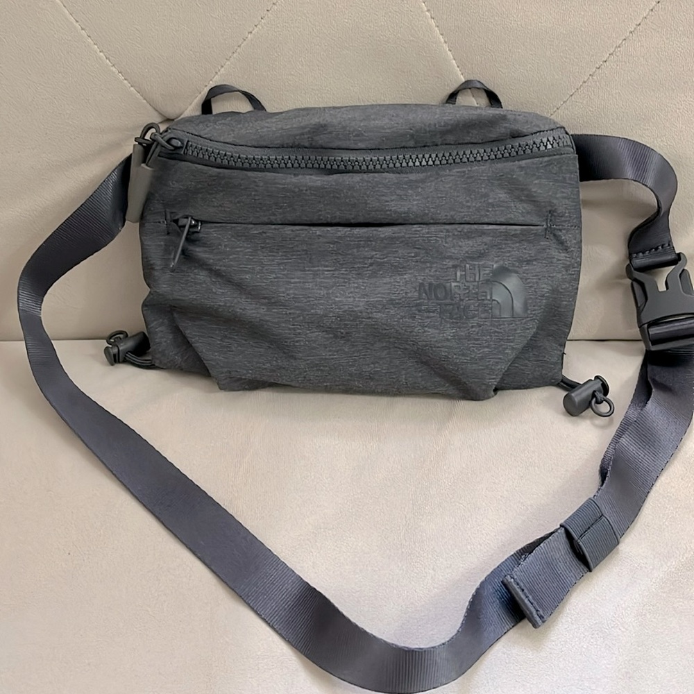 The North Face Never Stop Lumbar Pack